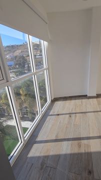 Paredes, marcos y escaleras