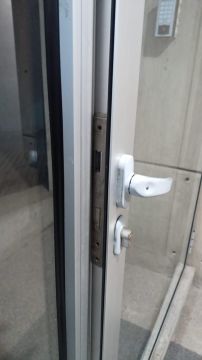Door Repairman