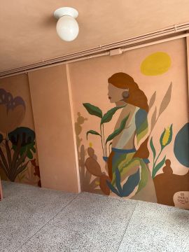 Mural Artist