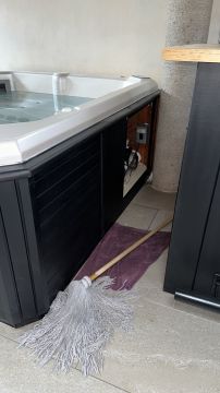Hot Tub & Spa Repair Specialist