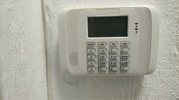 Instalador para reparación y modificación de alarmas