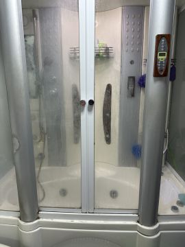 Fontanero para reparación de duchas y bañeras