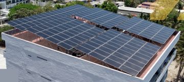 Limpiador de paneles solares