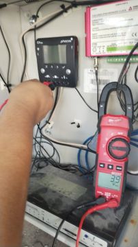Solar Panel Repairman