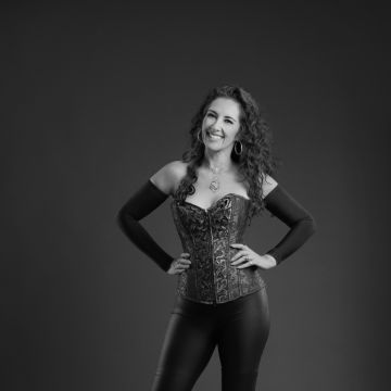 Tanya Carrum CANTANTE PROFESIONAL - Querétaro - Pianista