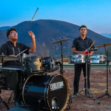Grupo Garash - Tehuacán - Mariachi and Latin Band Entertainment