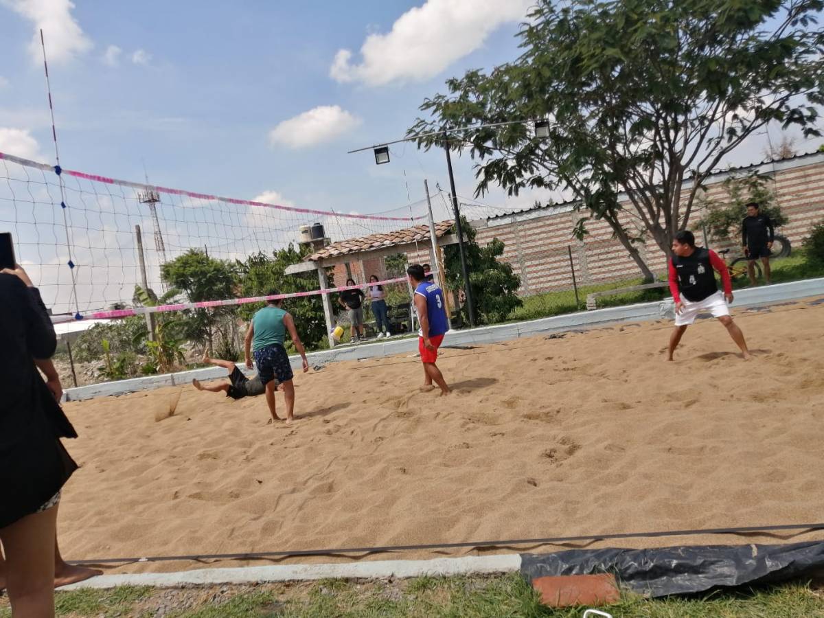 Jonhatan de Jesus - San Andrés Cholula - Clases de voleibol