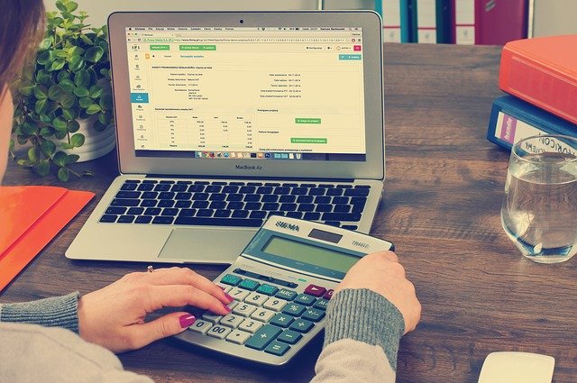 Tesis e Investigaciones SAS -  Servicios Contables y Asesoría de Impuestos - Cortazar - Servicios de escritura