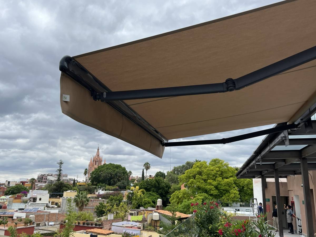 Grupo Terraza - San Miguel de Allende - Awnings