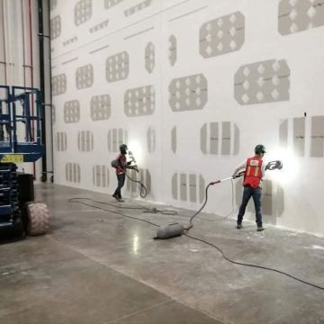 D.M. Arquitectura y Construccion - Guadalajara - Pintar puertas