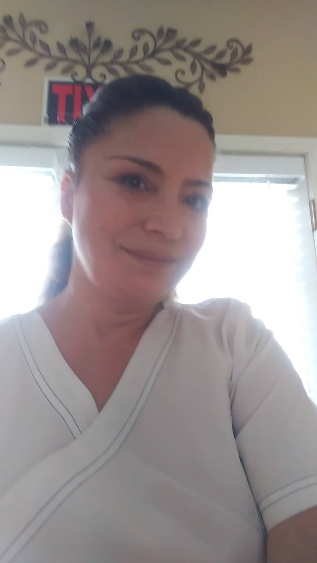 Jeyzlab - Tecate - Window Blinds Cleaning