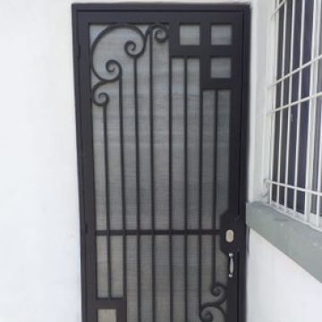 MULTISERVICIOS SANTANA (CHIQUILIN - Cortazar - Water Heater Repair or Maintenance