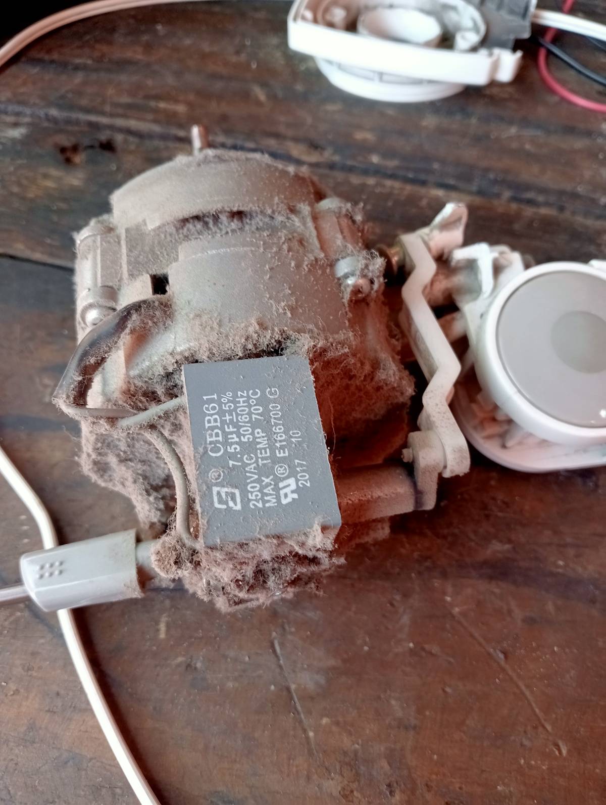 Maldonado reparación de electrodomésticos - San Nicolás de los Garza - Instalación de aire acondicionado centralizado