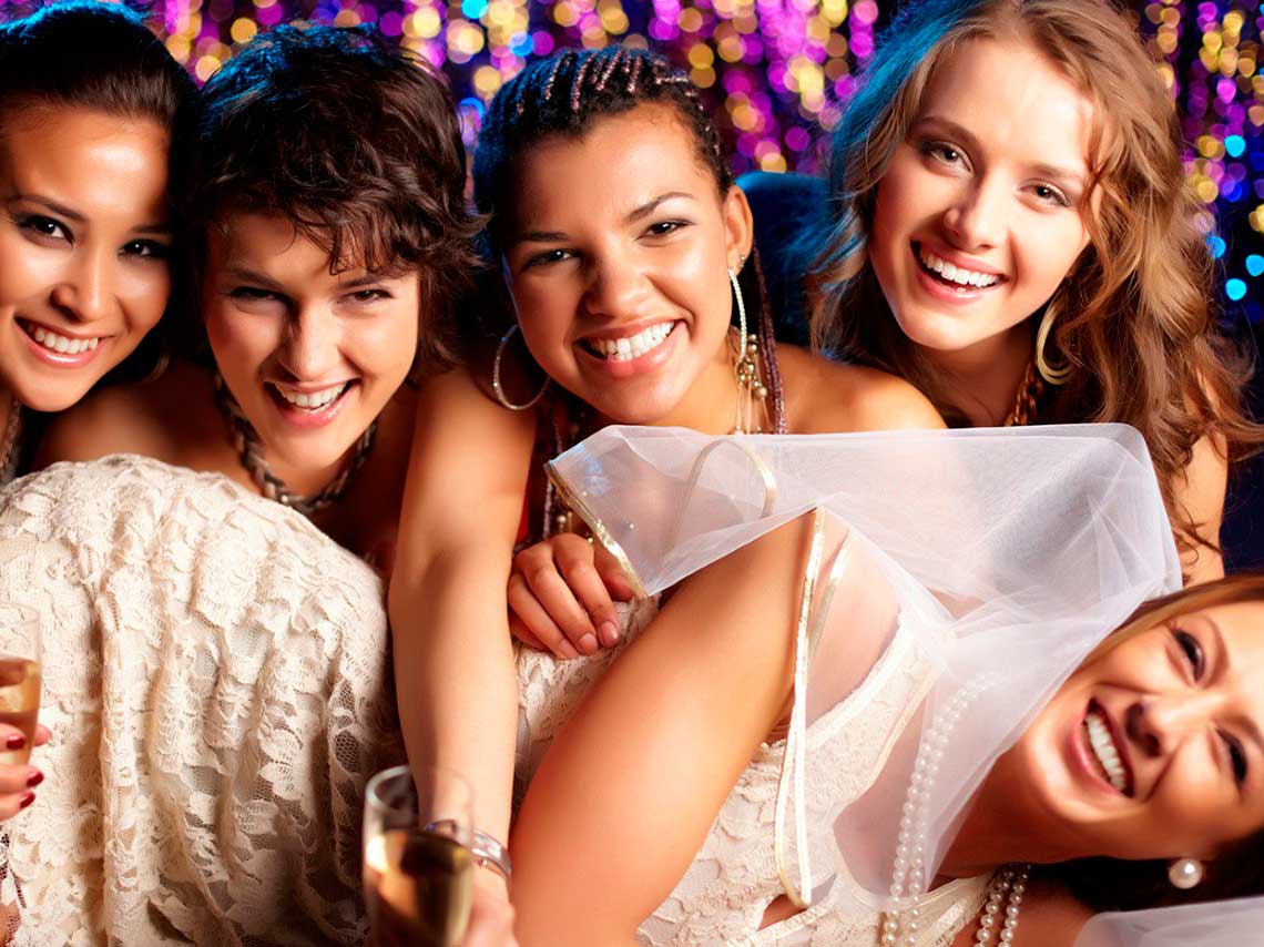 Despedidas EB - Puebla - Alquiler de autobuses para fiestas