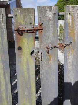 Tor einbauen oder reparieren - Tore