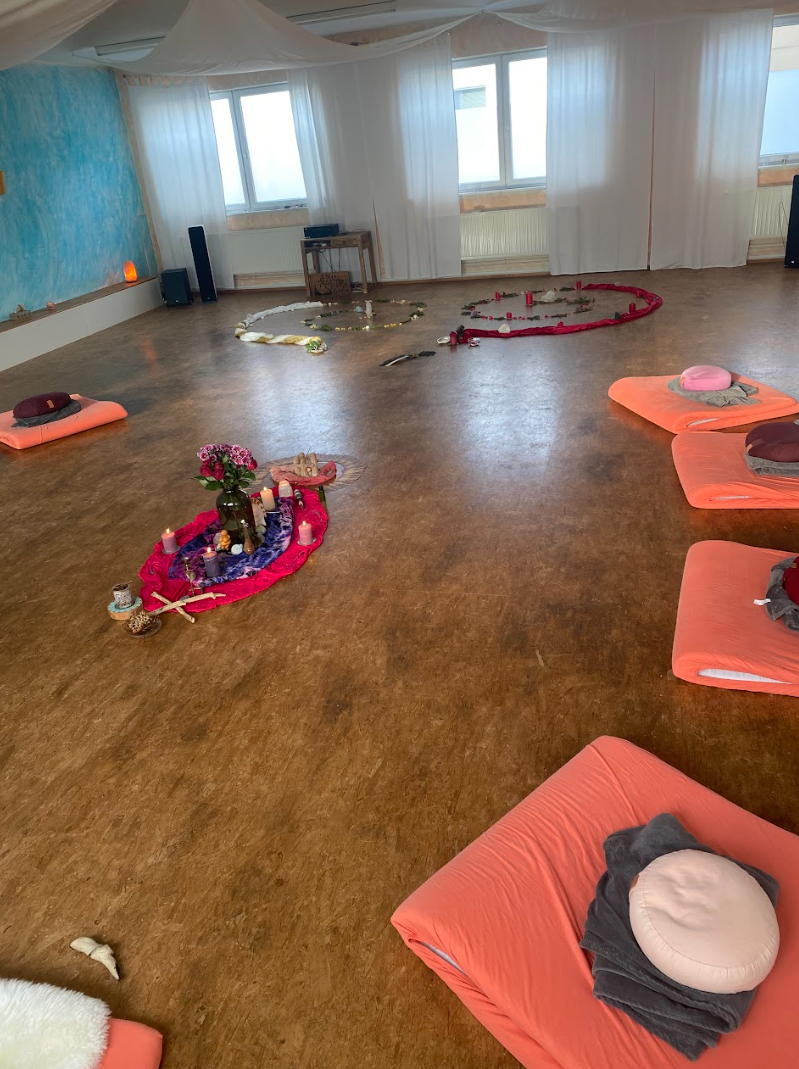 Celine Ananda - Timaru - Meditation Instruction