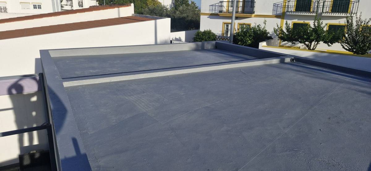 Moitas InfraPower, Lda - Portalegre - Vinyl or Linoleum Repair or Partial Replacement