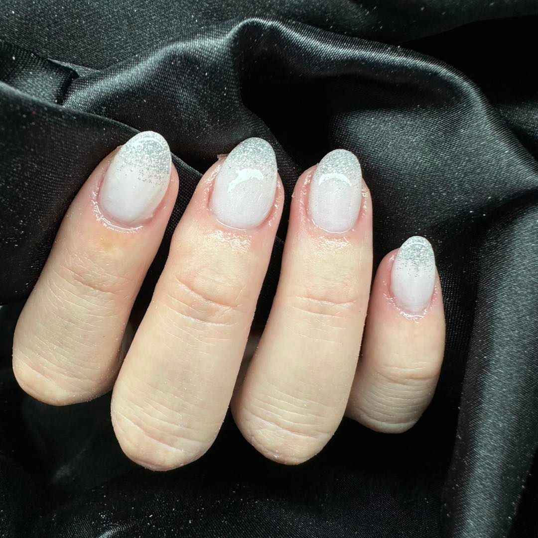 Márcia Tavares - Lisboa - Manicure and pedicure (for women)