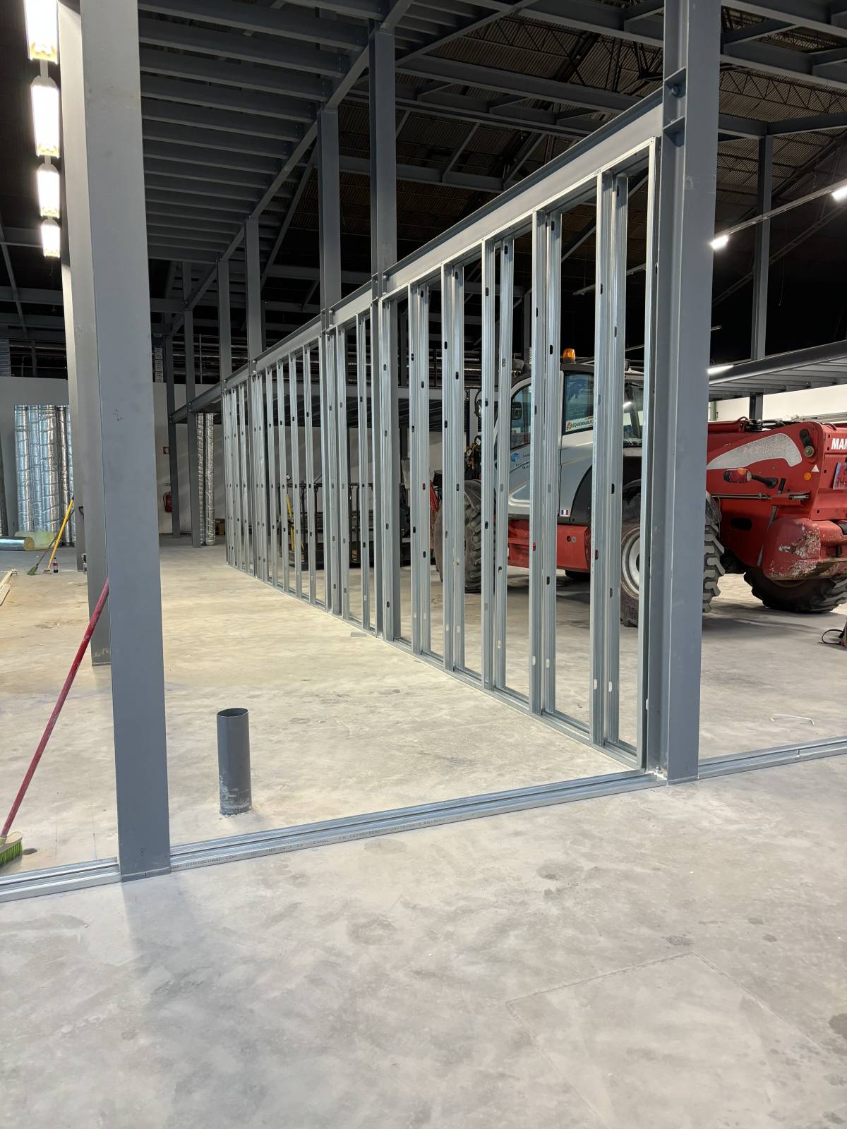 M&M Remodelações - Póvoa de Lanhoso - Siding Installation, Repair, or Removal