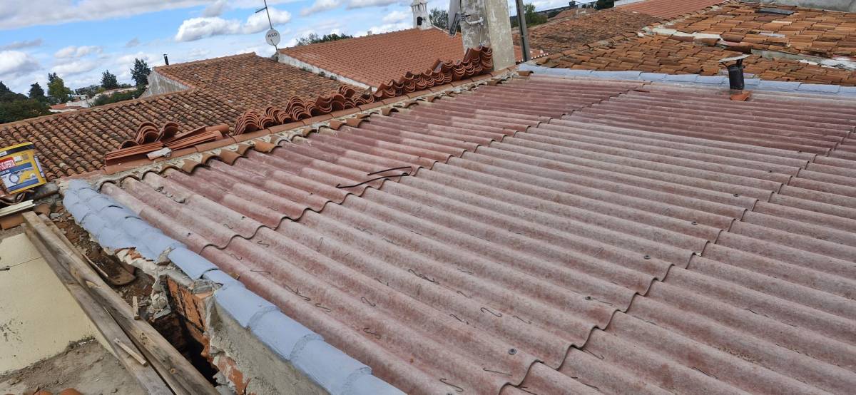 Moitas InfraPower, Lda - Portalegre - Commercial Cleaning