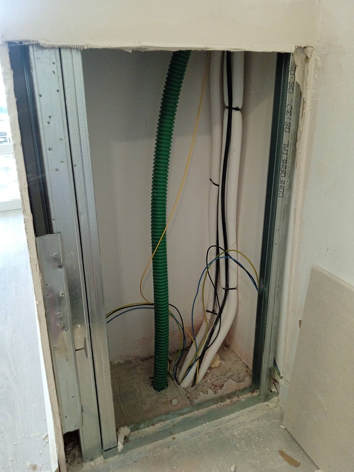 Songremodelações - Amadora - Dachbau oder -austausch