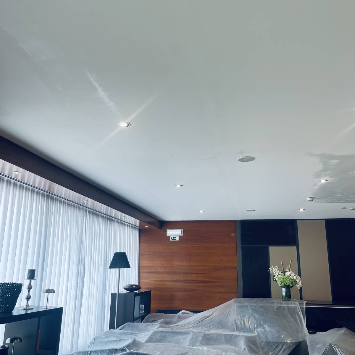 Construhelp - Torres Vedras - Instalação, Reparação ou Remoção de Revestimento de Parede