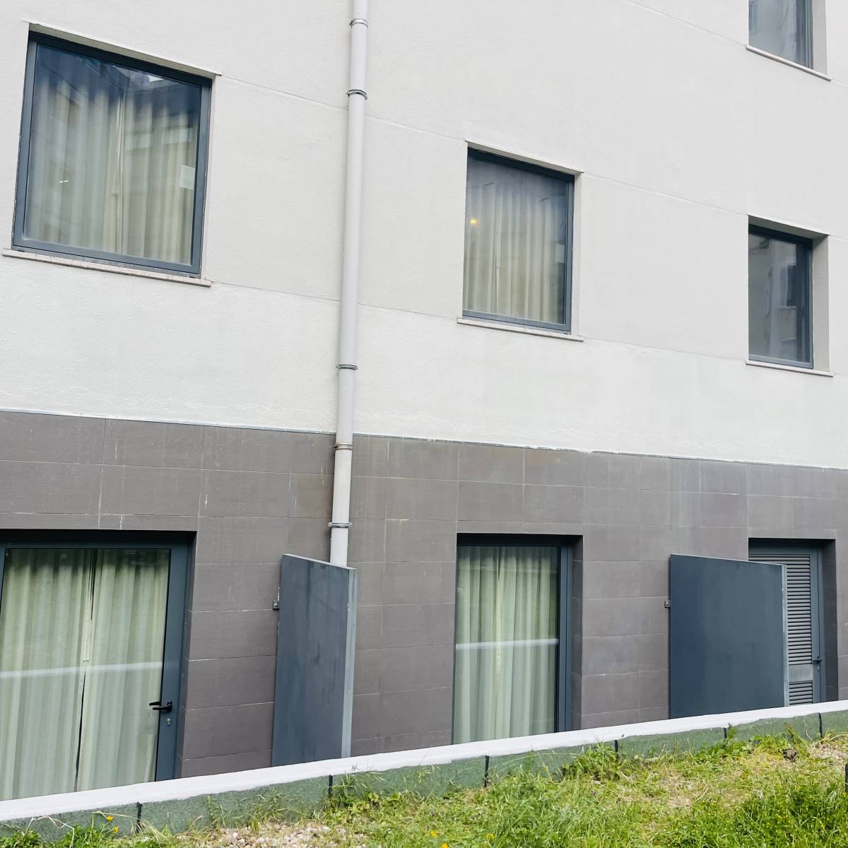 Construhelp - Torres Vedras - Instalação de Pavimento em Madeira