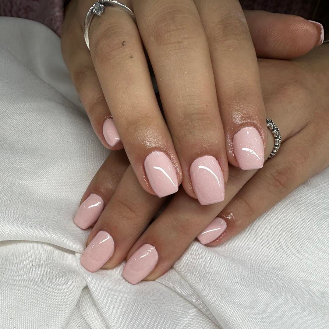 Márcia Tavares - Lisboa - Manicure and pedicure (for women)