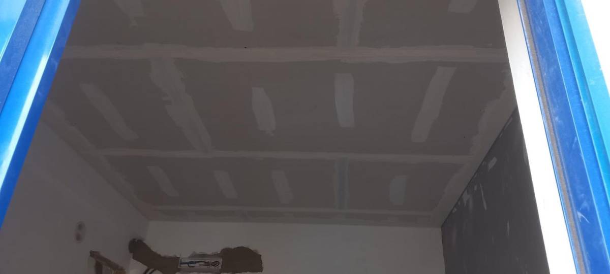 Construhelp - Torres Vedras - Remodelação de Quarto