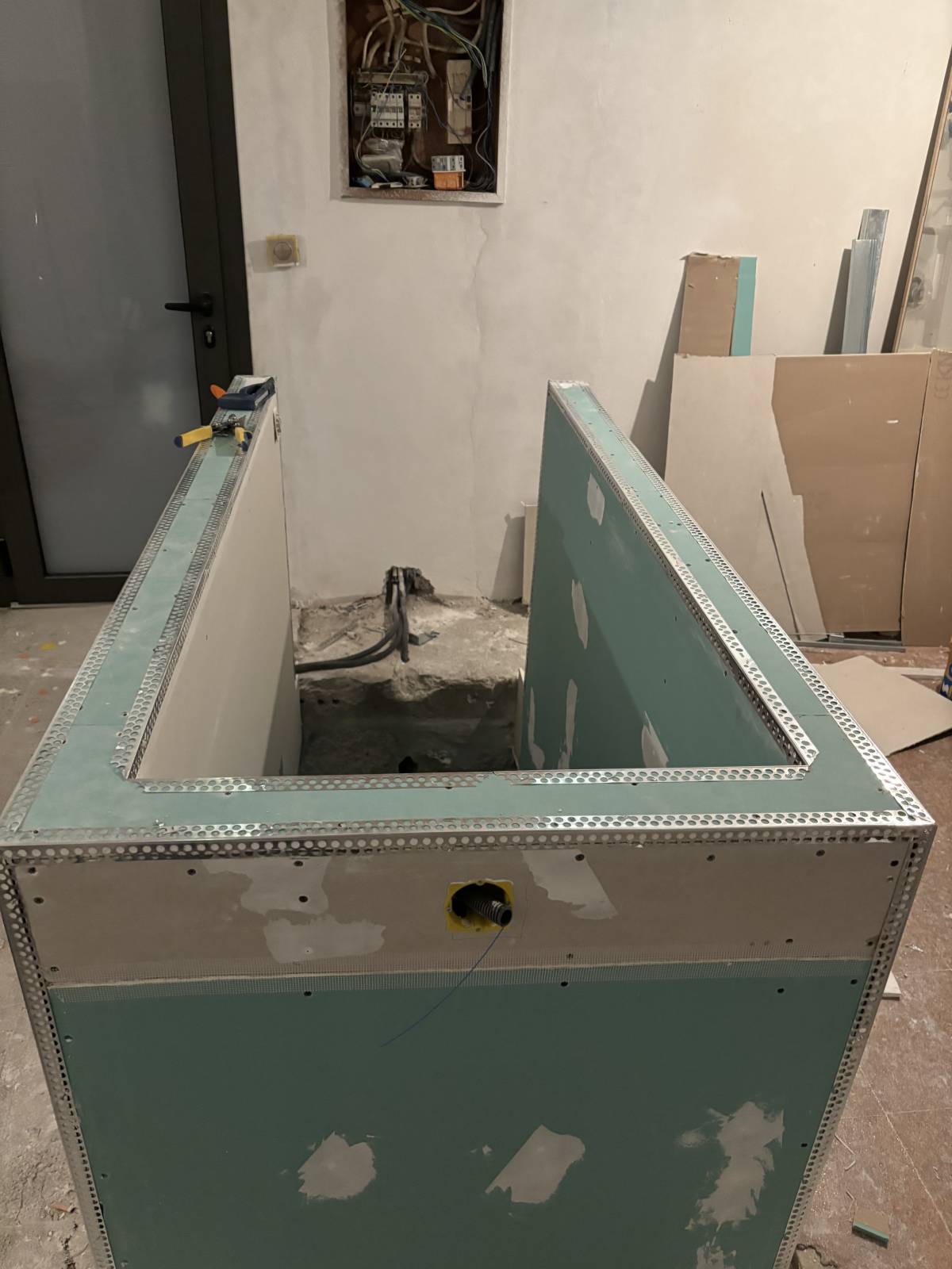 M&M Remodelações - Póvoa de Lanhoso - Cabinet Painting
