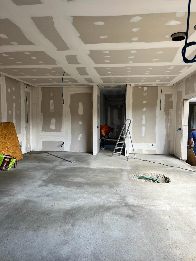 Construhelp - Torres Vedras - Instalação, Reparação ou Remoção de Revestimento de Parede