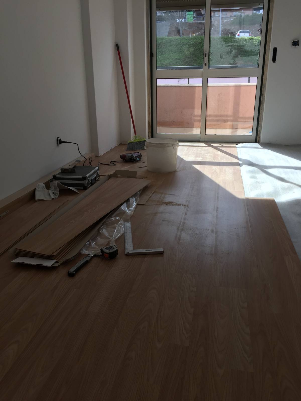 Vitalii - Sintra - Remodelação de Quarto