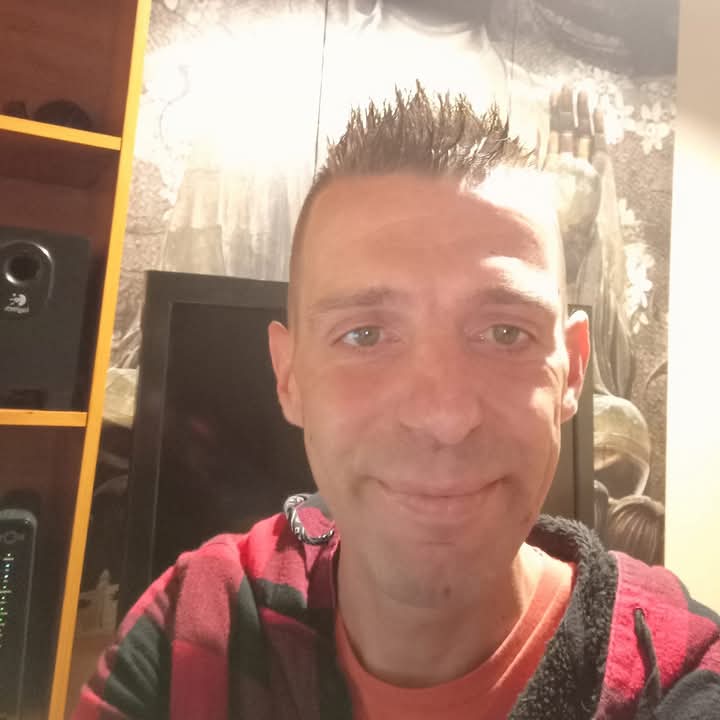 Antonio Soares - Vila Nova de Gaia - Fan Installation