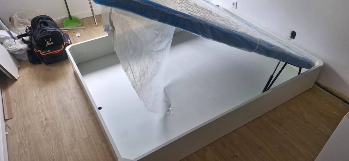 Moitas InfraPower, Lda - Portalegre - Bed Frame Assembly
