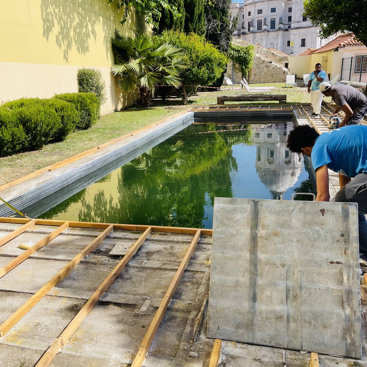 Construhelp - Torres Vedras - Reparação de Corrimão