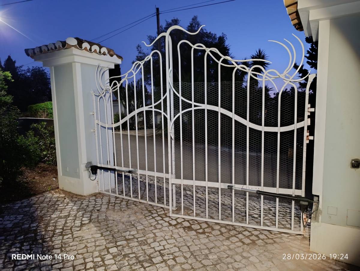 Moitas InfraPower, Lda - Portalegre - Lamp Installation