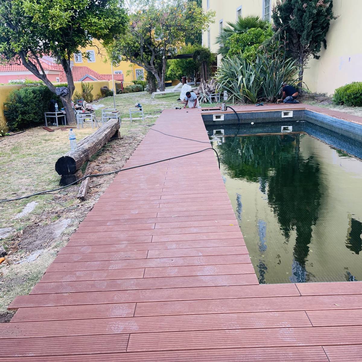 Construhelp - Torres Vedras - Reparação ou Manutenção de Bomba de Água