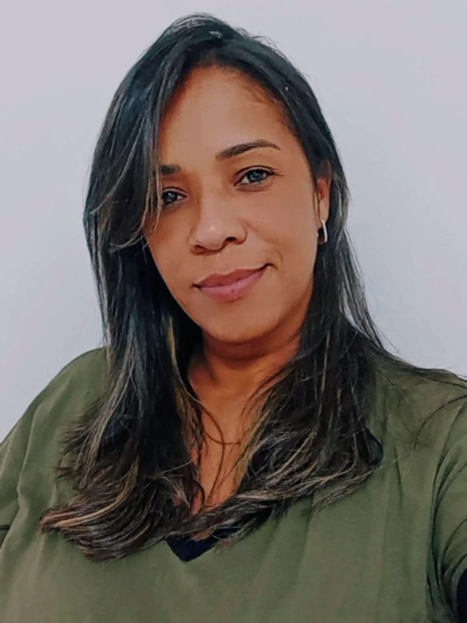Elaine Araujo - Coimbra - Manicure e Pedicure (para Mulheres)
