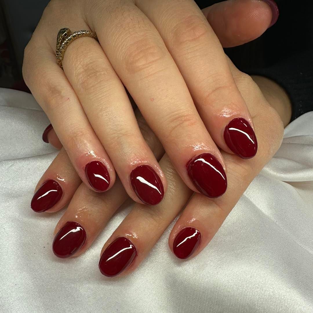 Márcia Tavares - Lisboa - Manicure and pedicure