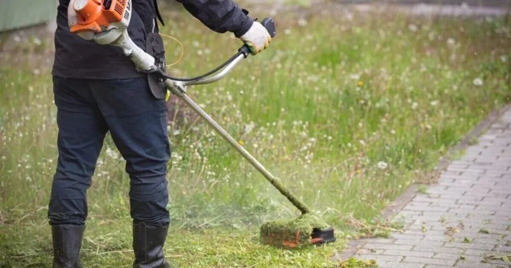 Pinguim amarelo lda. - Vila Nova de Famalicão - Calafetagem