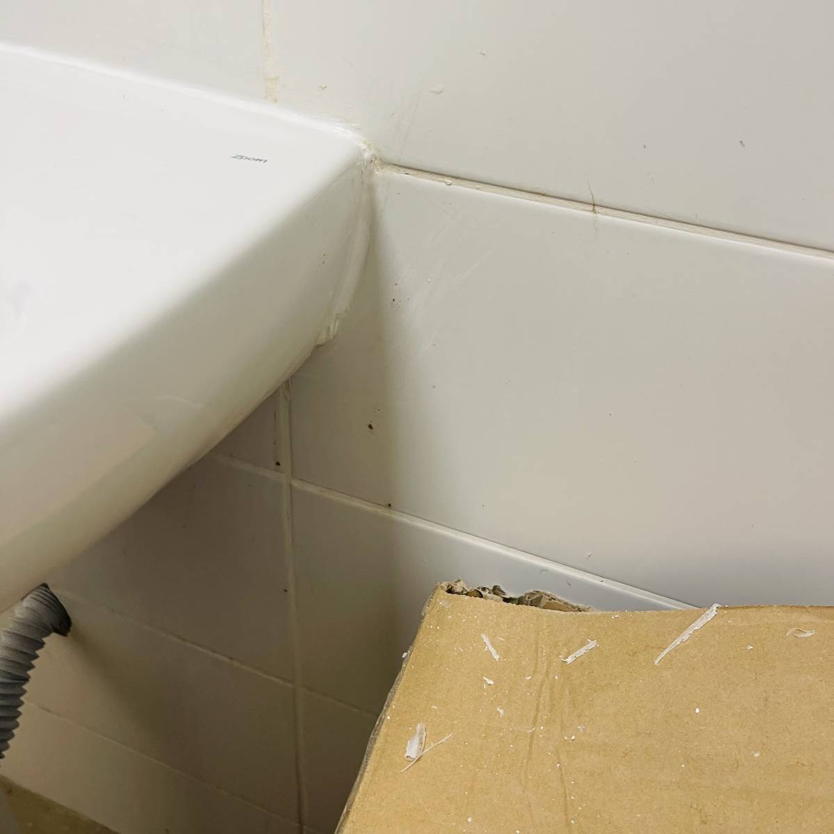 Construhelp - Torres Vedras - Instalação de Banheira e Chuveiro