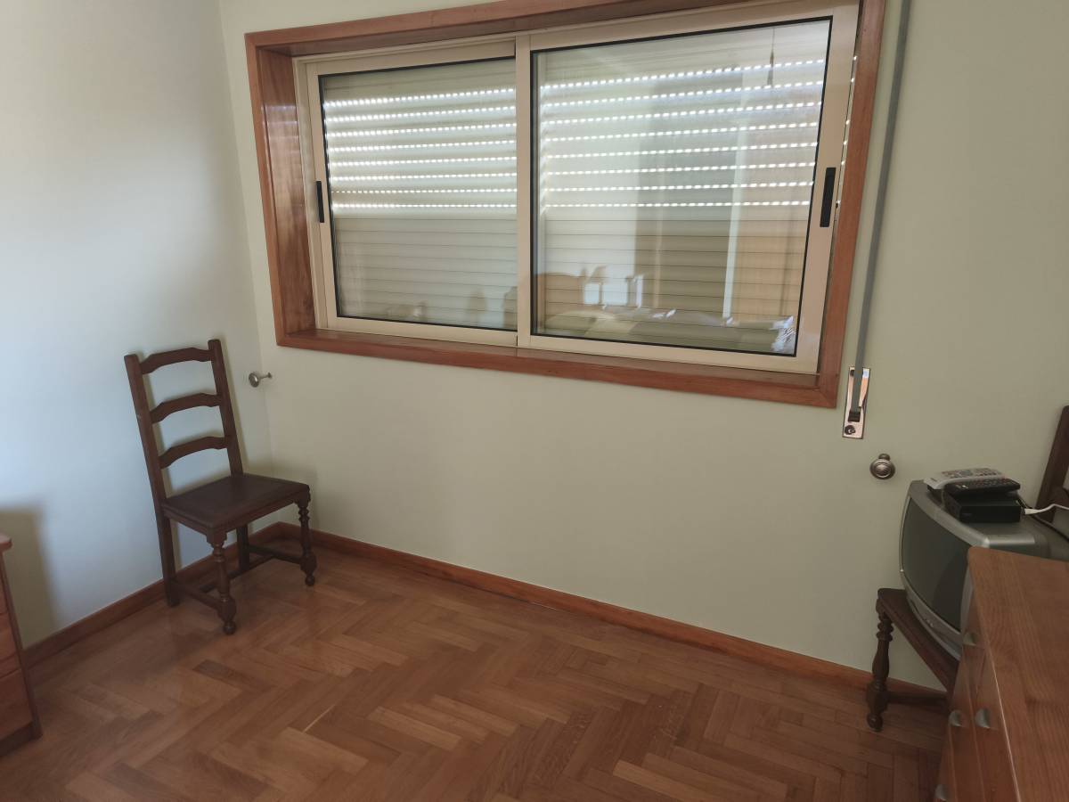 Restauros e Limpezas - Vila Nova de Gaia - Remodelação de Armários