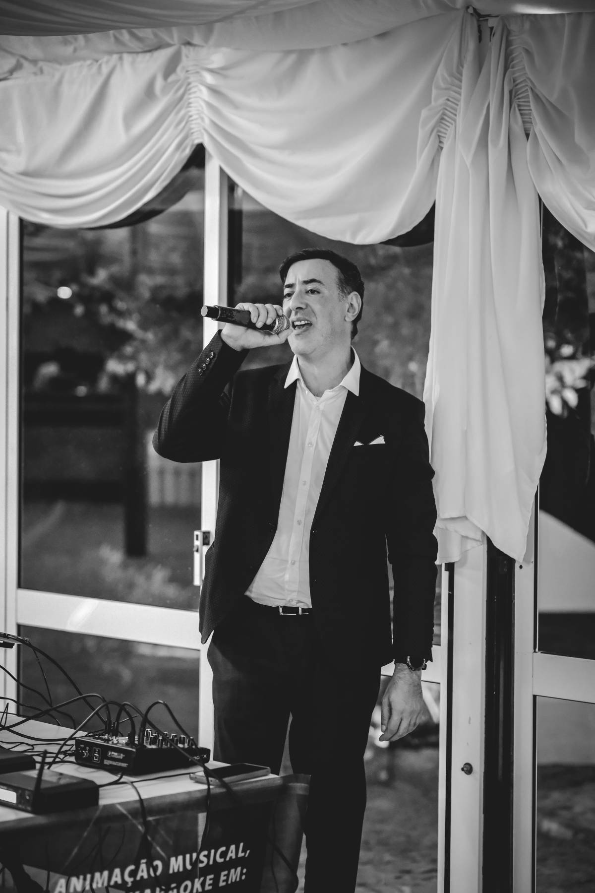 Karaoke Madaleno - Lisboa - DJ para Casamentos