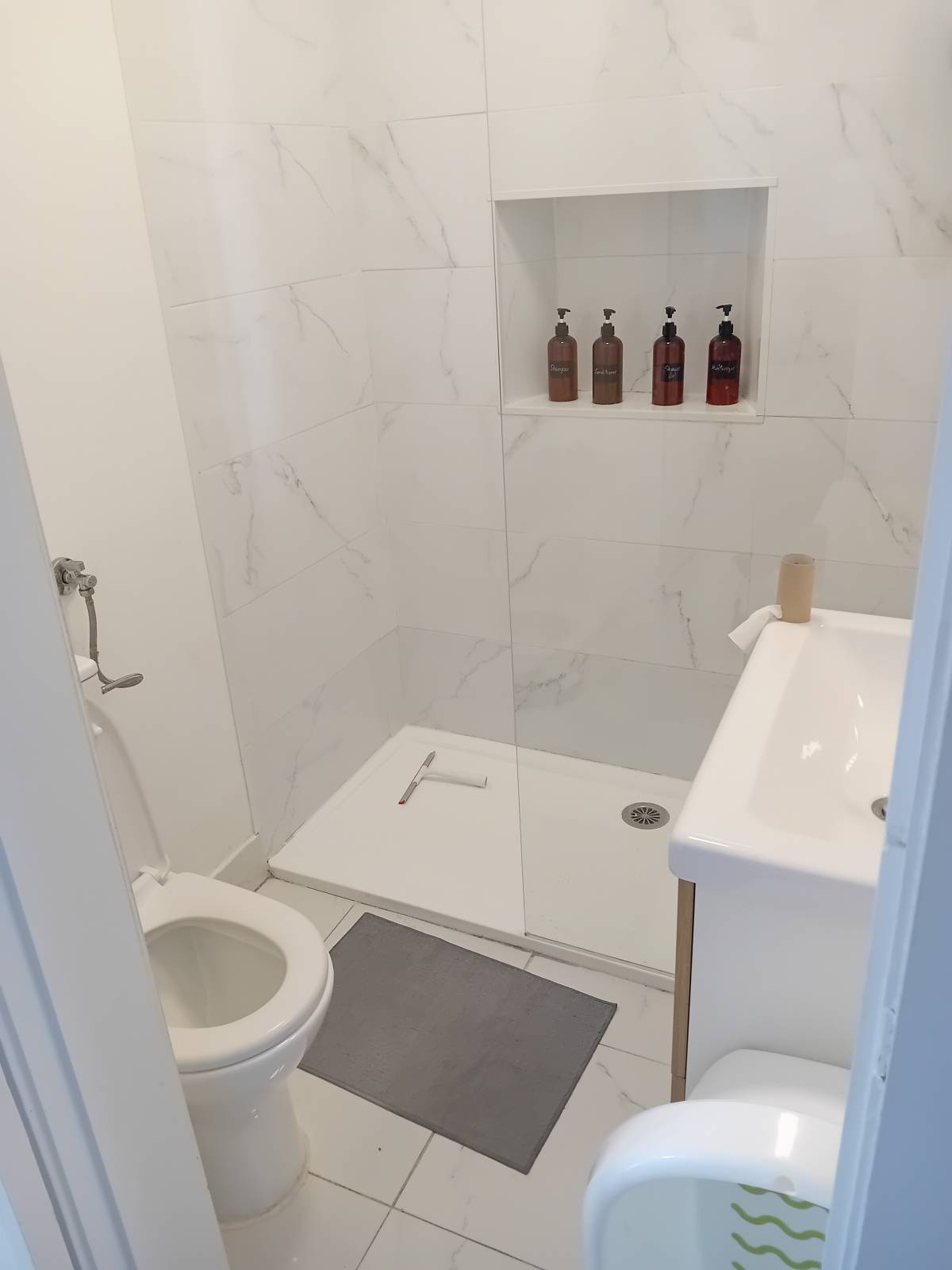 Aisha - Amadora - Move-in or Move-out Cleaning