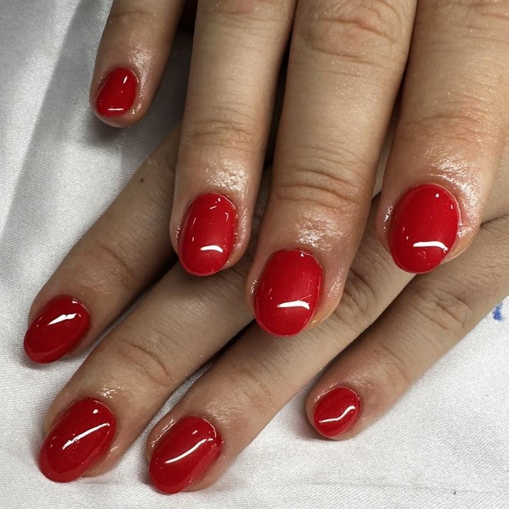 Márcia Tavares - Lisboa - Manicure and pedicure