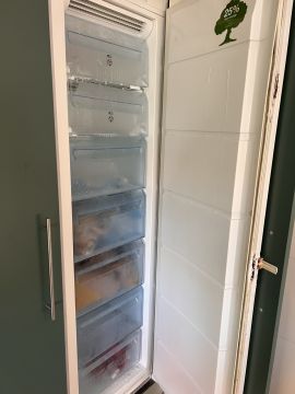 Manutenção ou Reparação de Frigorífico - Cozinha