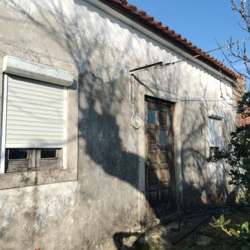 Empresa de Caixilharia de PVC
