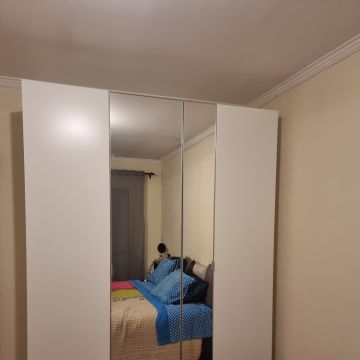 TAREK.S - Vila Nova de Gaia - Montagem de Mesa de Bilhar