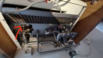 Tankless Water Heater Repair Specialist - Technical Assistance