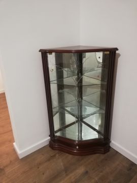 Cabinet Painter